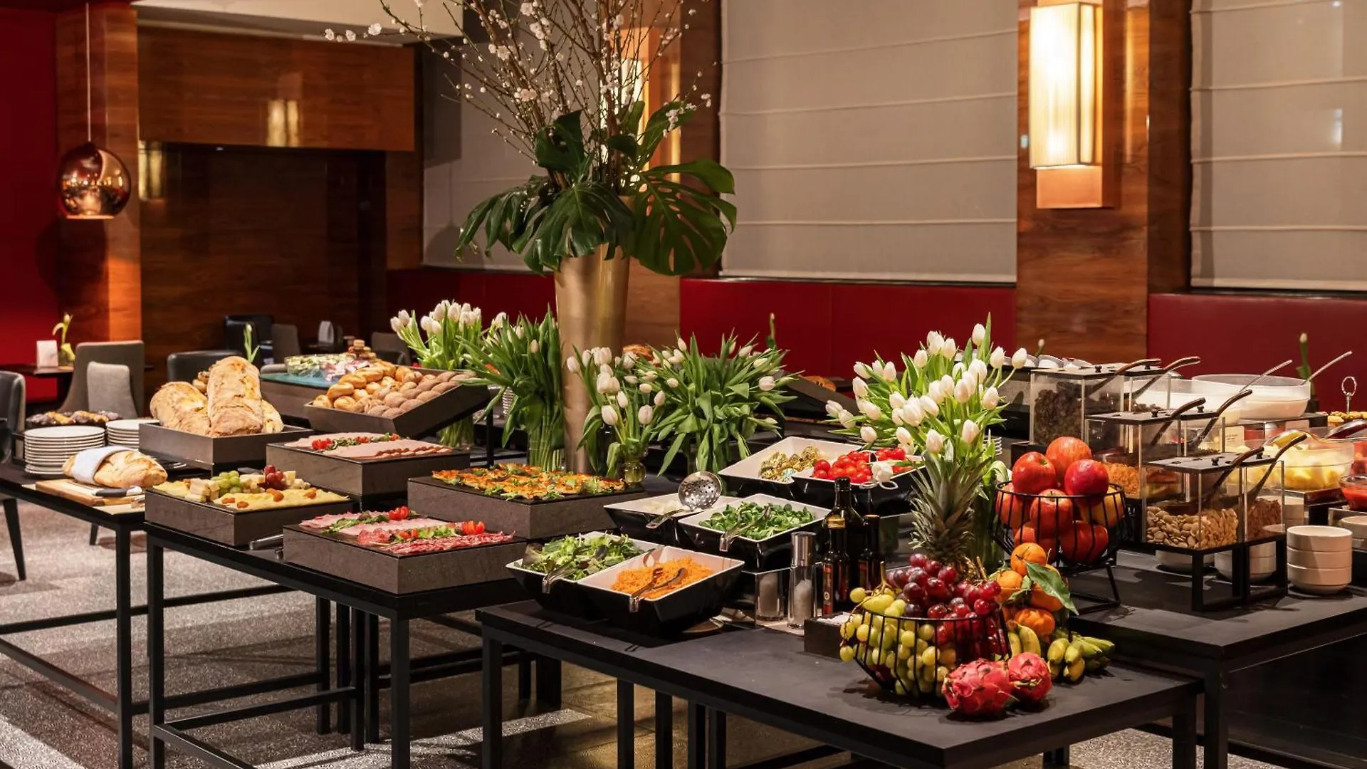 Starhotels Ritz Milan 4*,