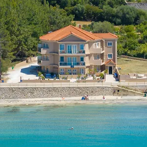 Egialion Iqia , Αργοστόλι Ελλάδα