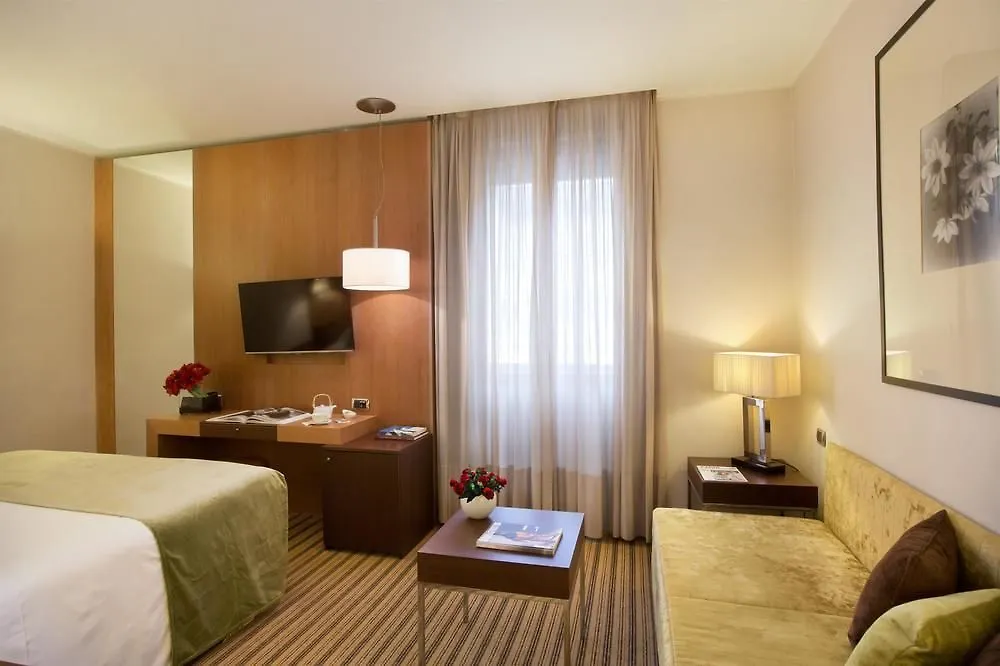 Starhotels Ritz Milan Hotel